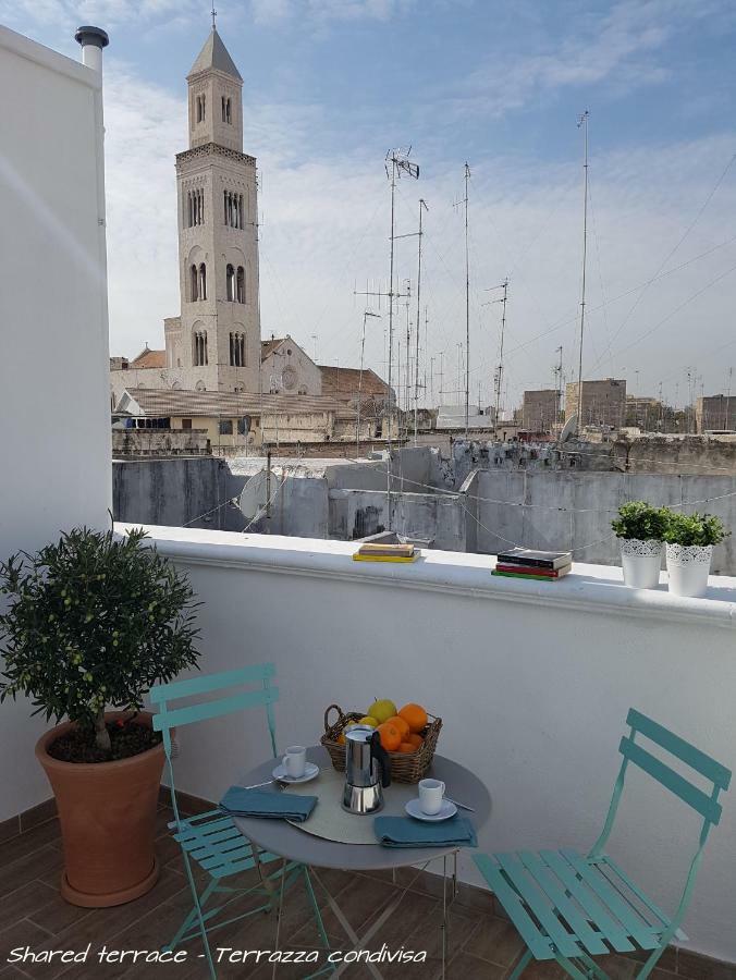 Enjoy Bari Apartments - Palazzo del Lauro Esterno foto